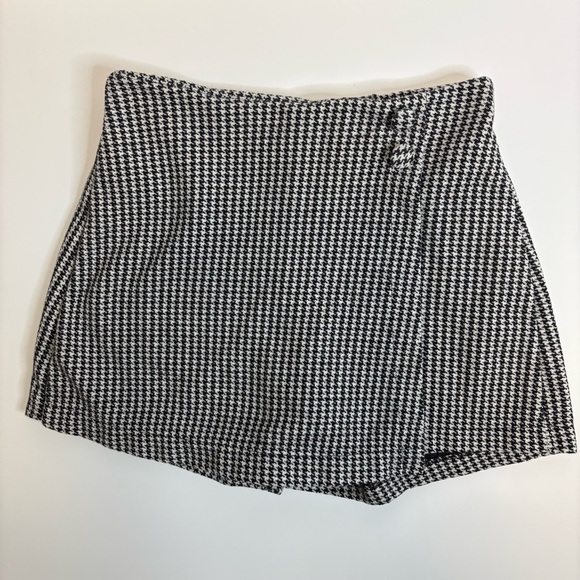 Zara Other - Zara Kids Black/White Gingham Fall Skort Girls Size 9